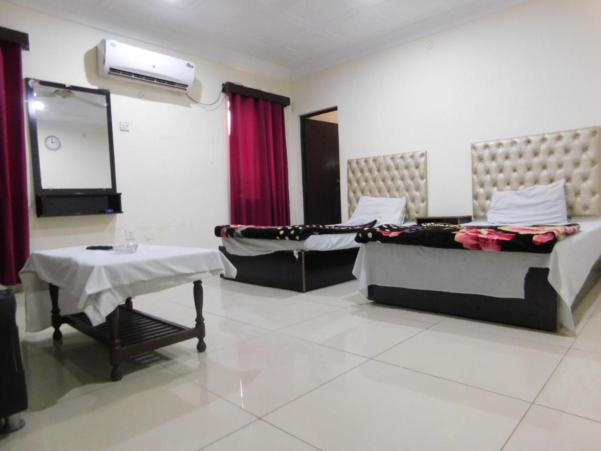 Hotel Humera Bahawalpur Exterior foto